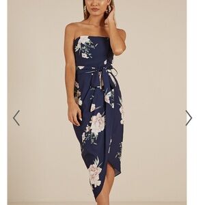 SHOWPO- State of mind dress in navy floral